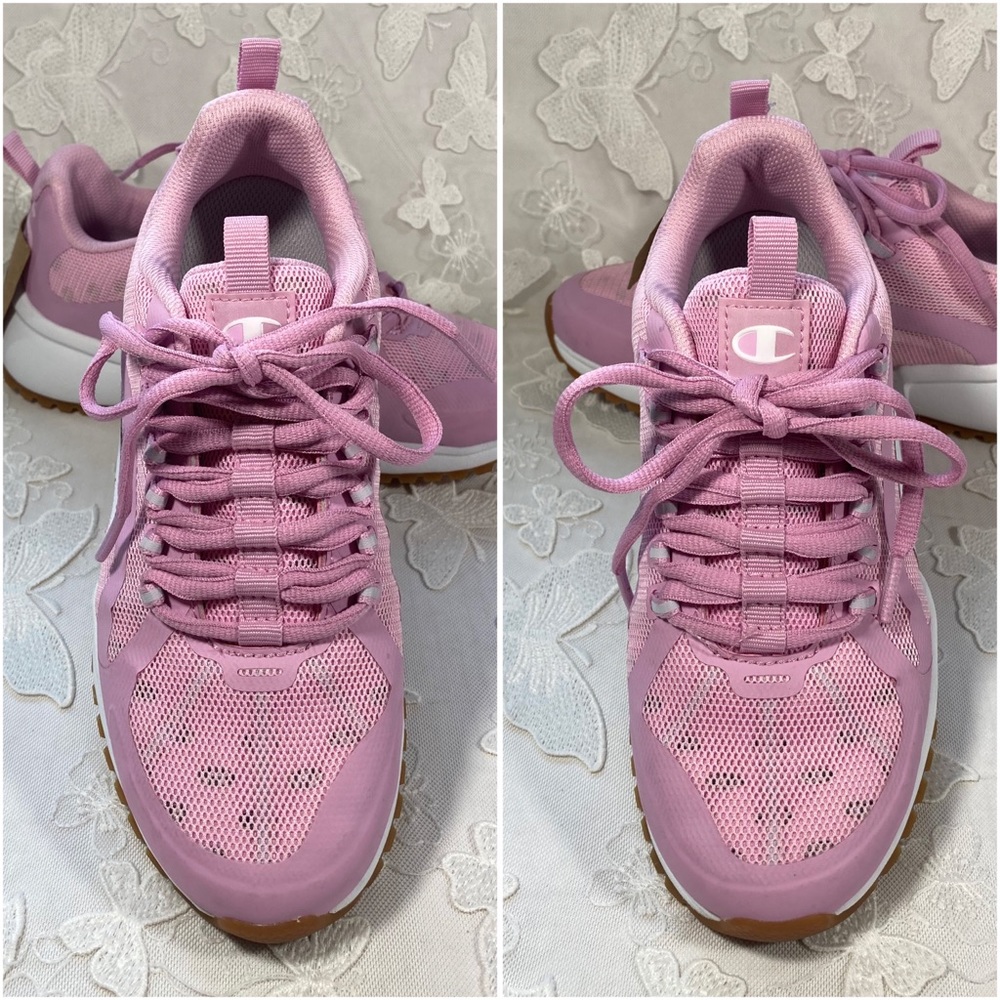 Champion RF Pro Runner Size 6 NWOB Ice Cake Pink